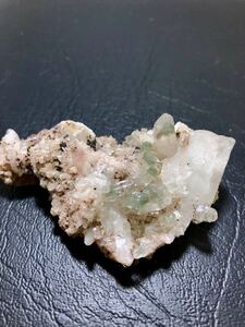 ヒマラヤ水晶原石 両面結晶 クローライト 緑泥47g クラスター