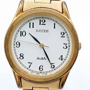 【電池切れ】SEIKO　セイコー　アルバ　V721-6A70　クォーツ腕時計　ゴールド　ヴィンテージ　レトロ　