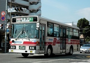 【 バス写真 Lサイズ 】 西鉄 懐かしの赤バス中型車 ■ 8927福岡22か5260