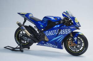 タミヤ 1/12 GAULOISES YAMAHA YZR-M1 