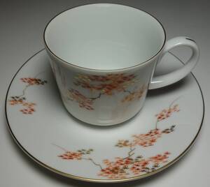 昭和期　紅葉図　上品　コーヒーカップ&ソーサー　希少手