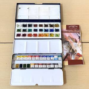 WINSOR&NEWTON　ウィンザー＆ニュートン　絵具　水彩絵の具　LIGHTWEIGHT SKETCHER’S BOX　他　2点　まとめて　（0117-1）