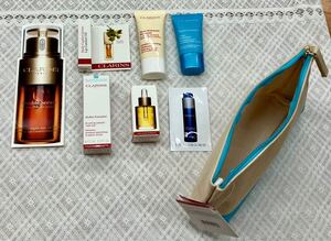 未使用♪CLARINS【クラランス】ポーチ付♪５点セット♪Intense Hydration★フォーミングクレンザー★ハイドラエッセンシャル　花