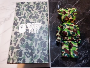 BE@RBRICK　BAPE（R）ABC　CAMO　SHARK　（GREEN）　400％　ベアブリック　メディコム・トイ