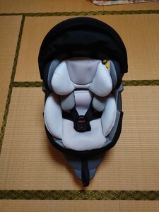 チャイルドシート ISOFIX コンビ エッグショック Combi 新生児　美品 ベビーシート ジュニアシート