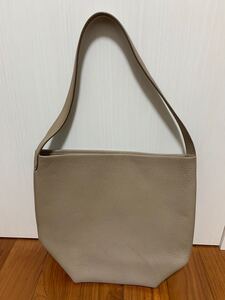 人気　the row ns park tote ダークトープ　ミディアム　ザロウ　パーク　トート　medium