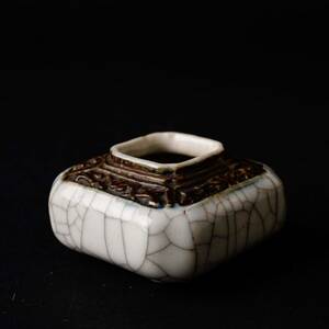 【後】KE020 乾隆年製青磁水指 古美術 骨董品 古玩 時代物 古道具 中国美術品 朝鮮美術品 日本美術品