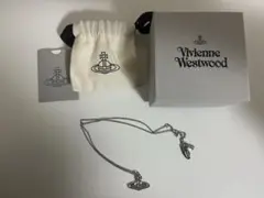 Vivienne Westwood 宇宙船ネックレス