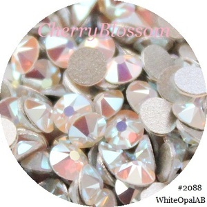 #2088*ss12*500粒*ホワイトオパールオーロラ(AB)*スワロ*デコ*スワロフスキー*ＳＷＡＲＯＶＳＫI