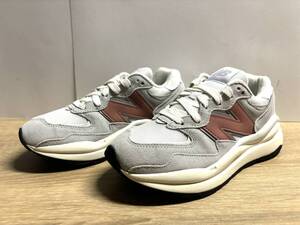 未使用 23.5cm B ニューバランス W5740SLC グレー/ピンク new balance