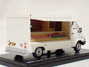 レア！1/43 ルノー・マスター　シャルキュトリー　お肉屋さん　マルシェ　移動販売　Renault Master T35 D Commerce Ambulant 