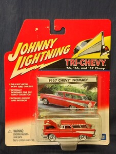 ジョニーライトニング 1/64 57年型 シボレー ノマド トライ ファイブ シェビー JOHNNY LIGHTNING Chevrolet Nomad Tri Five Chevy 傷み有