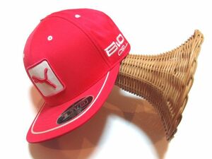 即決極美品!!新品同様PUMA×コブラ刺繍入りGOLFキャップ【FLEXFIT TECH】プーマ×cobraゴルフキャップ桃×白110西郷真央菊地絵理香木村彩子