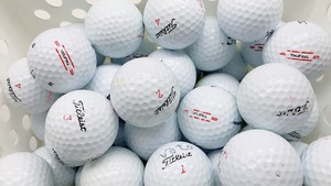 【激安 G63 送料無料】タイトリスト Titleist TRU FEEL 2022年モデル ホワイト B級 40個【ロストボール】