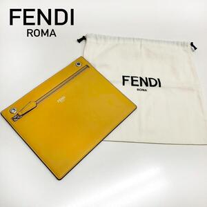 ☆未使用品☆FENDI ズッカ柄 クラッチバッグ ポーチ イエロー レザー