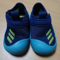 adidas キッズサンダル　13センチ