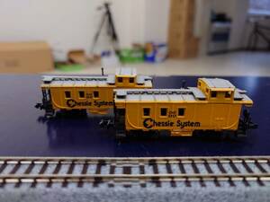 外車73　BACHMANN 2両 C&O3327 Chessie　System 型番・詳細不明です。