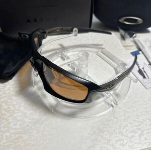 OAKLEY オークリー 偏光レンズ Polarized サングラス スポーツ　フィールドジャケット　ゴルフ　野球　自転車　釣り