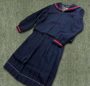 ★女子中学生制服★青森県弘前市立津軽中学校 赤線 大き目セーラー服(長袖冬服)スカート上下セット 新品★b