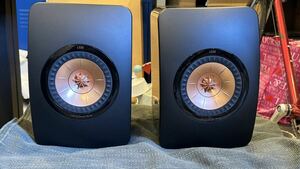 KEF LS50