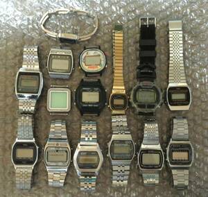 デジタル腕時計おまとめセット 15個/SEIKO SANYO RICOH CASIO SHARK 等/メンズ/レディース/ビンテージ/ブランド/大量/点/kg
