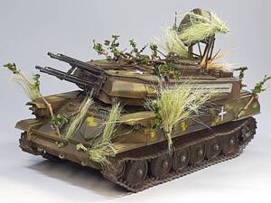 1/35 工作完成品　ZSU23V1 対空戦車シルカ　ウクライナ軍防空隊