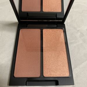 RMK ダンシング　ディメンションズ　フェイスパレット　01 頬紅　フェイスカラー