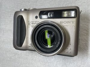 Cyber-shot DSC-S75