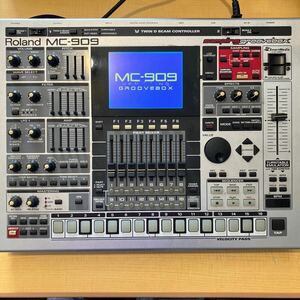 Roland Groovebox MC909 