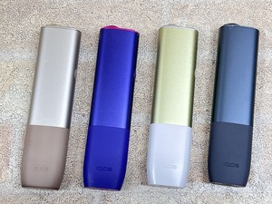 IQOS/アイコス イルマワン ネオンモデル/ブライト 限定カラーetc 加熱式タバコ/喫煙グッズ 通電確認済み/ジャンク品 4点セット 【3046y2】