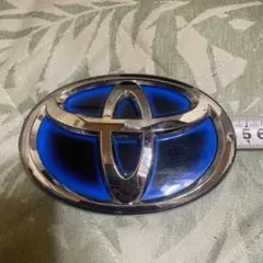 HYBRID TOYOTA エンブレム