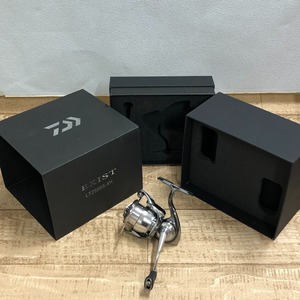 08w0424★1円~ DAIWA ダイワ EXIST イグジスト LT2500S-XH リール スピニングリール 中古品