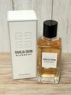 Givenchy Dahlia Divin Eau de Parfum