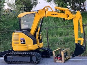 コマツ　PC 28 uu-2 ★3トンクラス★ミニユンボ★油圧シャベル★重機★関東、茨城県、KOMATSU.新品ハサミ★新品ゴマクロラ