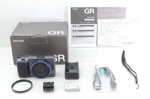 #B339 ★ショット数たった”３００”回！新品級！★RICOH GR IIIx Urban Edition リコー