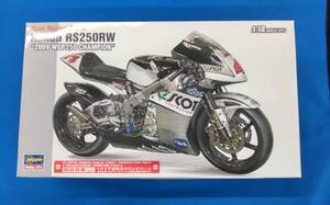 未使用品 プラモデル ハセガワ 1/12 スコット レーシングチーム ホンダ RS250RW 2009 WGP250 チャンピオン