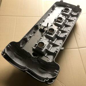 未使用・新品【純正品番1190102530】ベンツM119エンジン用シリンダーヘッド タペットカバーR129SL500SL W140S500SEL W124E500E1190161205