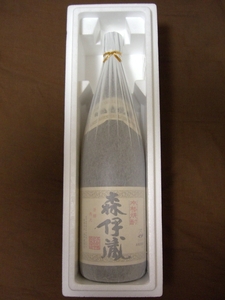 森伊蔵　２５度　芋焼酎　１８００ml　森伊蔵酒造　未開栓