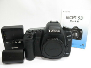 【 中古品 】Canon EOS 5D MarkII（2型）ボディー フルサイズ 純正バッテリー・チャージャー・説明書付 キヤノン [管CN11]