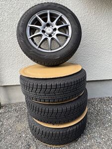 アクア　スタッドレス　ホイールタイヤセット　165-70-R14 ホイールナット付き　ヨコハマアイスガード　14X5 1/2J