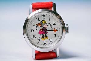 即決　美品　 ● BRADLEY　● ミニーマウス 　手巻き腕時計　● ＳＷＩＳＳ　ブラッドレイ　 ディズニー