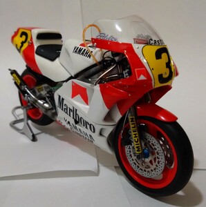 ハセガワ YAMAHA　1988年　YZR500 OW98　オートバイプラモデル完成品