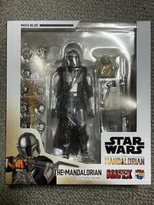 新品　MAFEX THE MANDALORIAN マフェックス No.129 star wars スターウォーズ　アクションフィギュア マンダロリアン