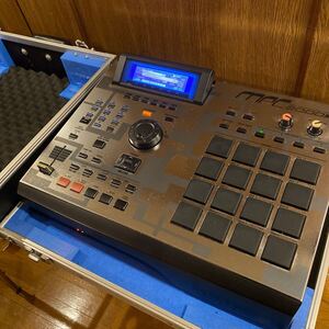 AKAI MPC2000XL SE3 サンプラー アカイ メンテ済み SDカードリーダー　8パラ