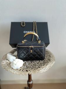 CHANEL ヴァニティー　黒　未使用