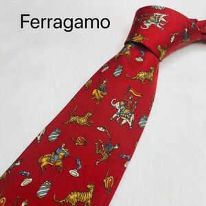 Ferragamoフェラガモ　ネクタイ　アニマル柄　レッド　高級シルク100%