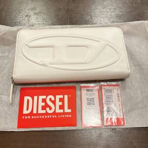 ★新品未使用/DIESEL/価格26400円★ダグ.カード付 DIESEL ユニセックス ビックオーバルディーロゴ レザー 長財布 ホワイト