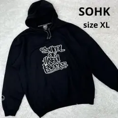 SOHK SCHOOL OF HARD KNOCKS パーカー フロントロゴ