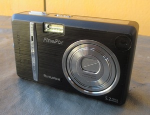 ☆クリックポスト￥185☆FUJIFILM 富士フィルム FINEPIX F455 バッテリー付き ファインピックス デジタルカメラ