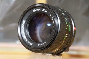 オールドレンズ 一眼レフカメラ 初心者 Canon FD 50mm F1.4 単焦点レンズ キャノン レンズ 【中古】